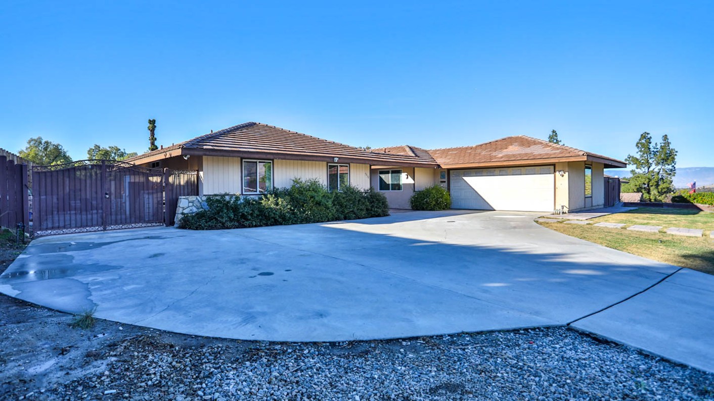 5535 Intervale Drive, Riverside, CA 92506