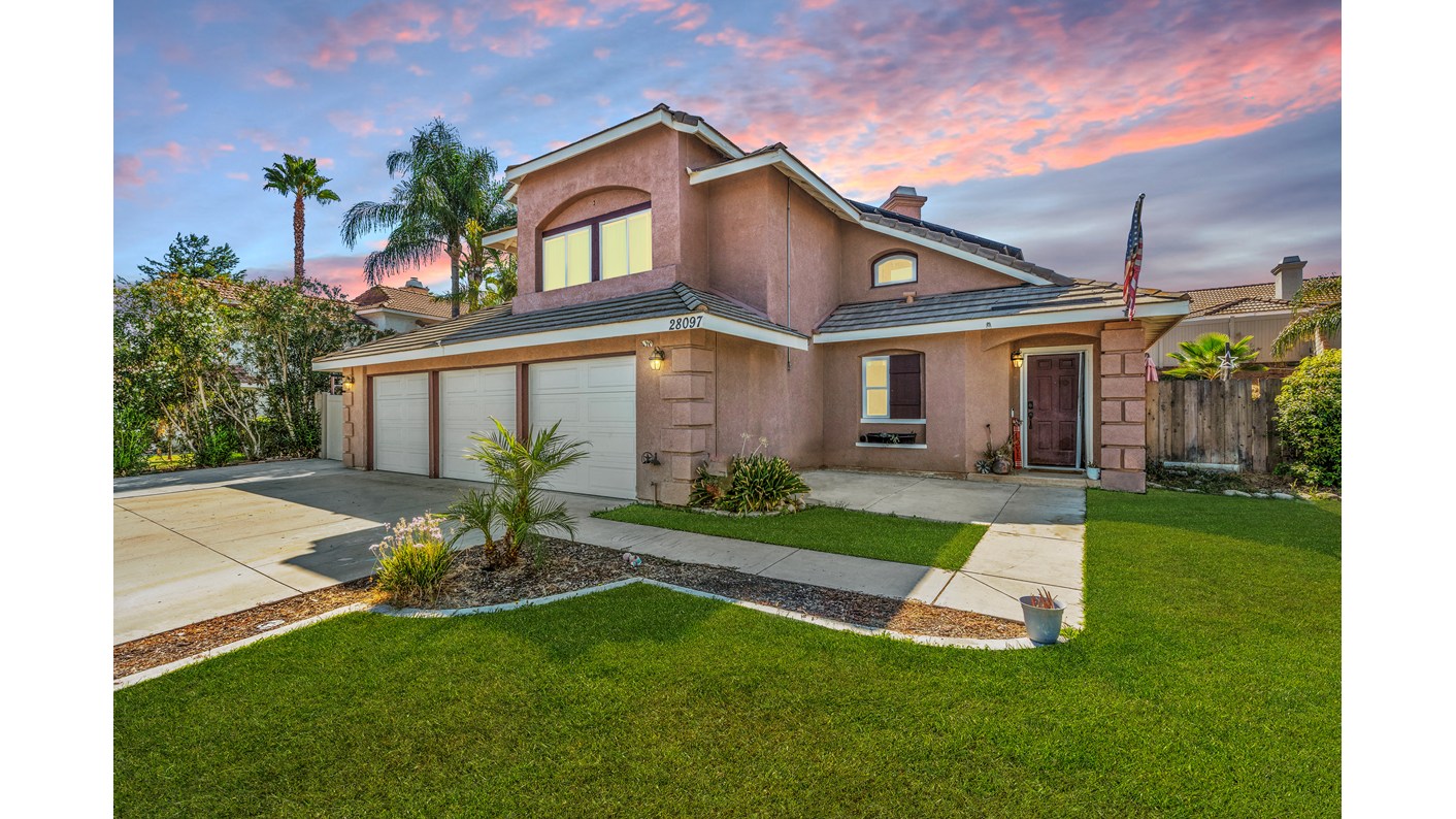 28097 Sunwood Place, Menifee, CA 92584