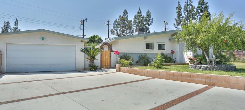 1037 North Lyman Ave, Covina, CA 91724