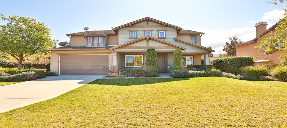 160 Hillshire Circle, Corona, CA 92882