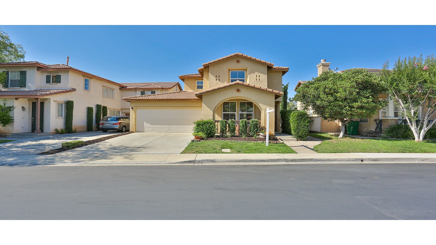 365 Jessica Lane, Corona, CA 92882