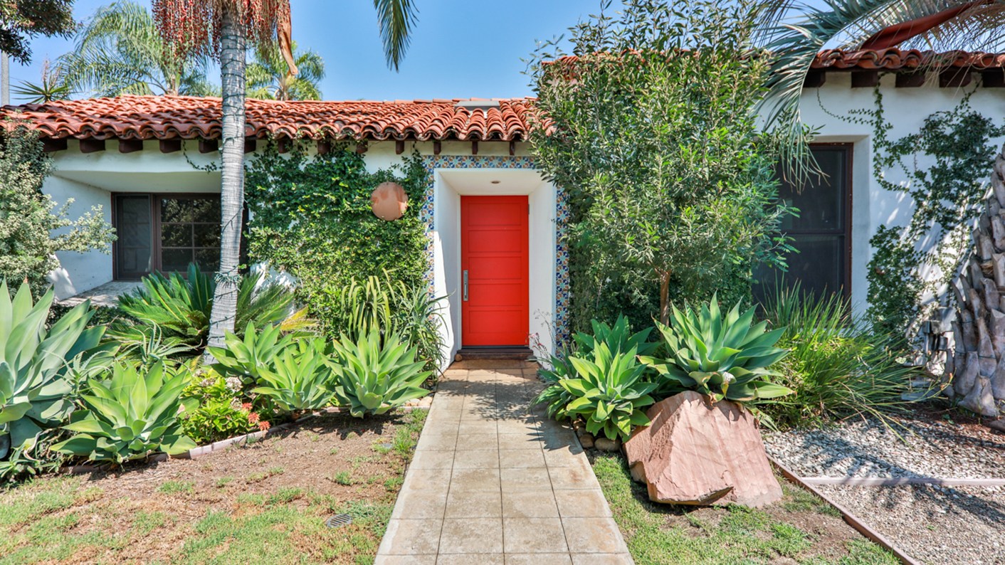 366 North Edinburgh Avenue, Los Angeles, CA 90048