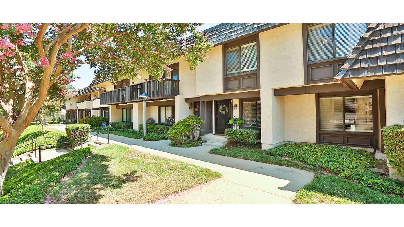 671 Redwood Lane, San Dimas, CA 91773