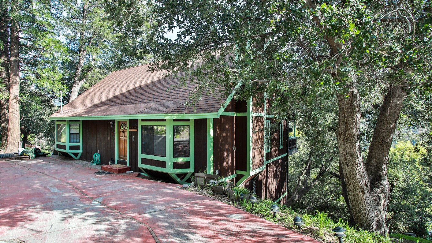 473 Wylerhorn Drive, Crestline, CA 92325