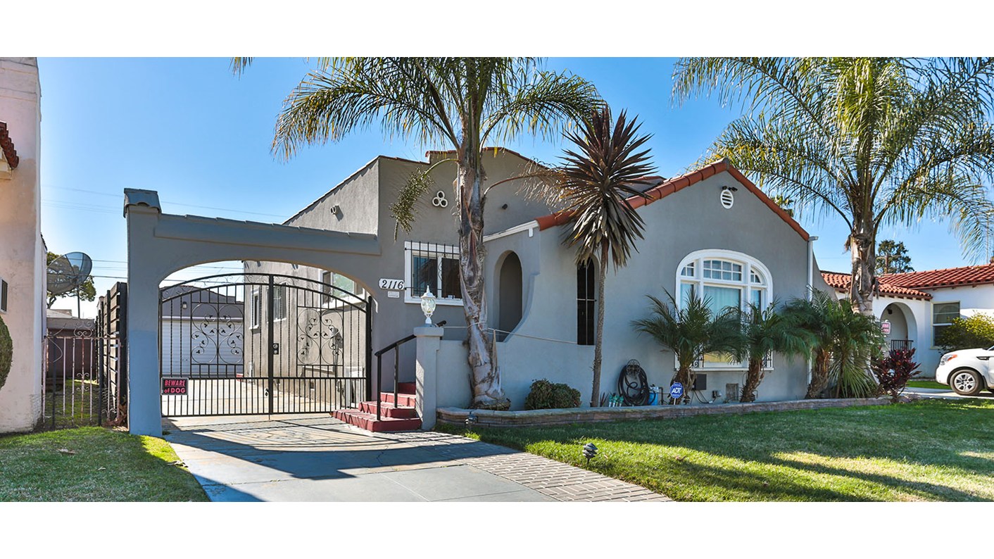 2116 West 77th Street, Los Angeles, CA 90047