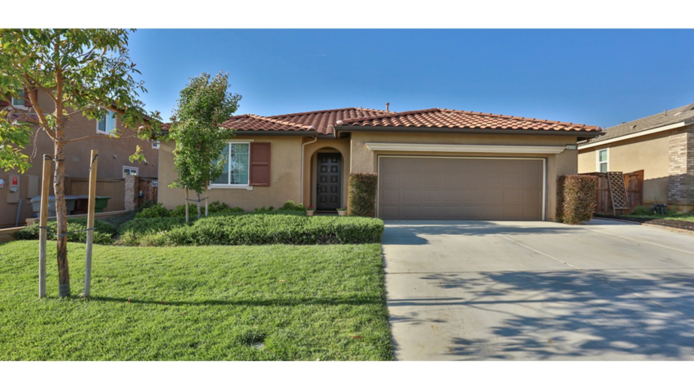 38318 Mulligan Dr, Beaumont, CA 92223