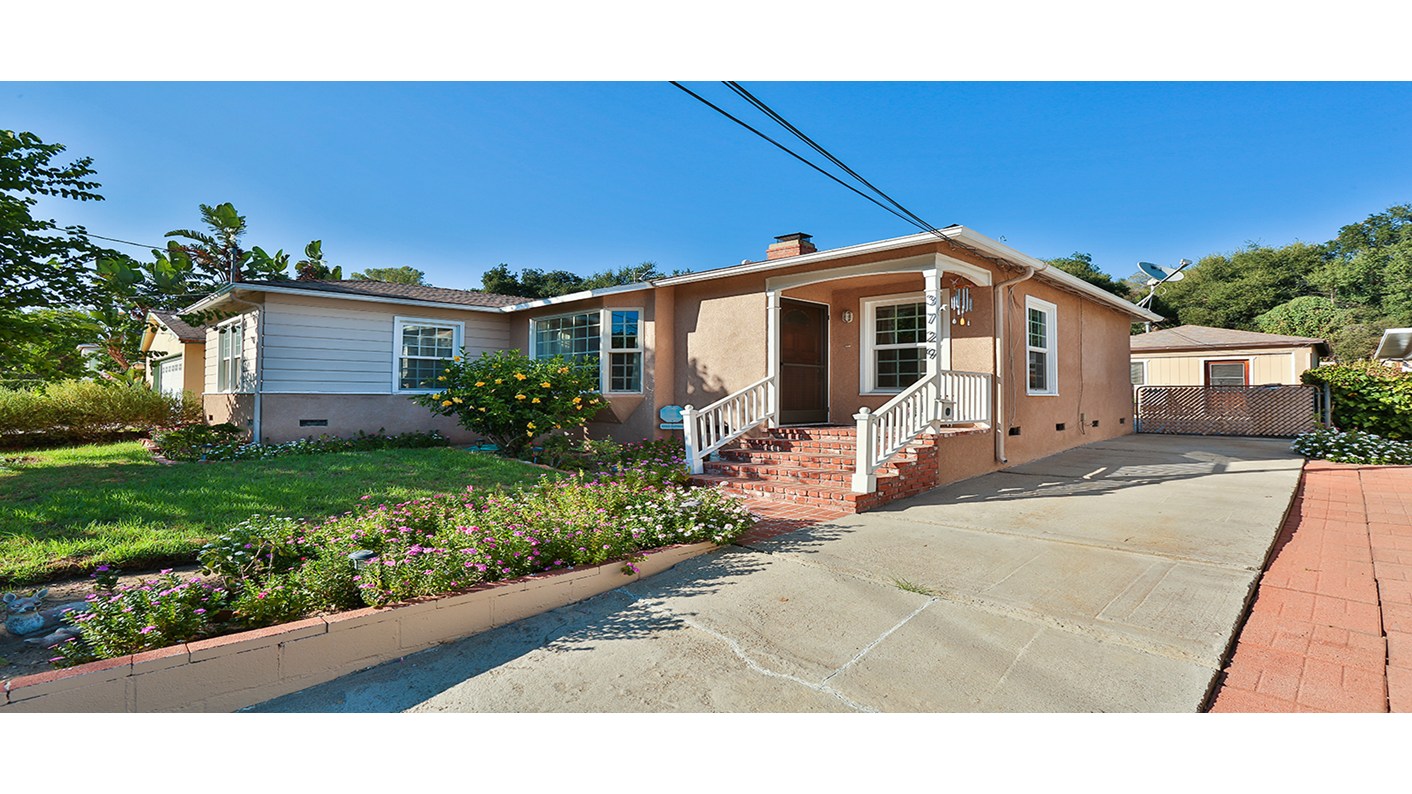 3729 Montrose Avenue, Glendale, CA 91214