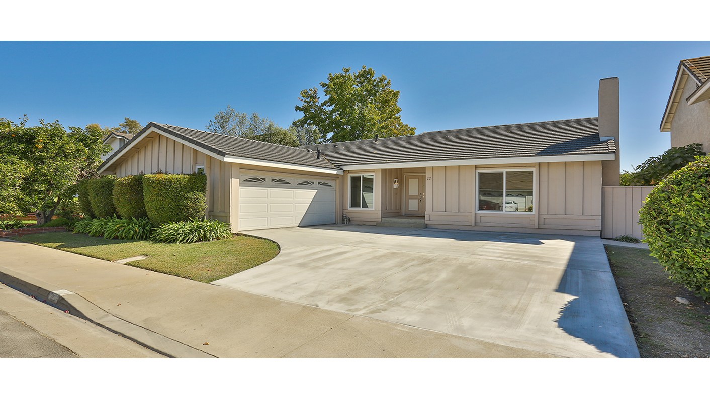 22 Deerwood East, Irvine, CA 92604
