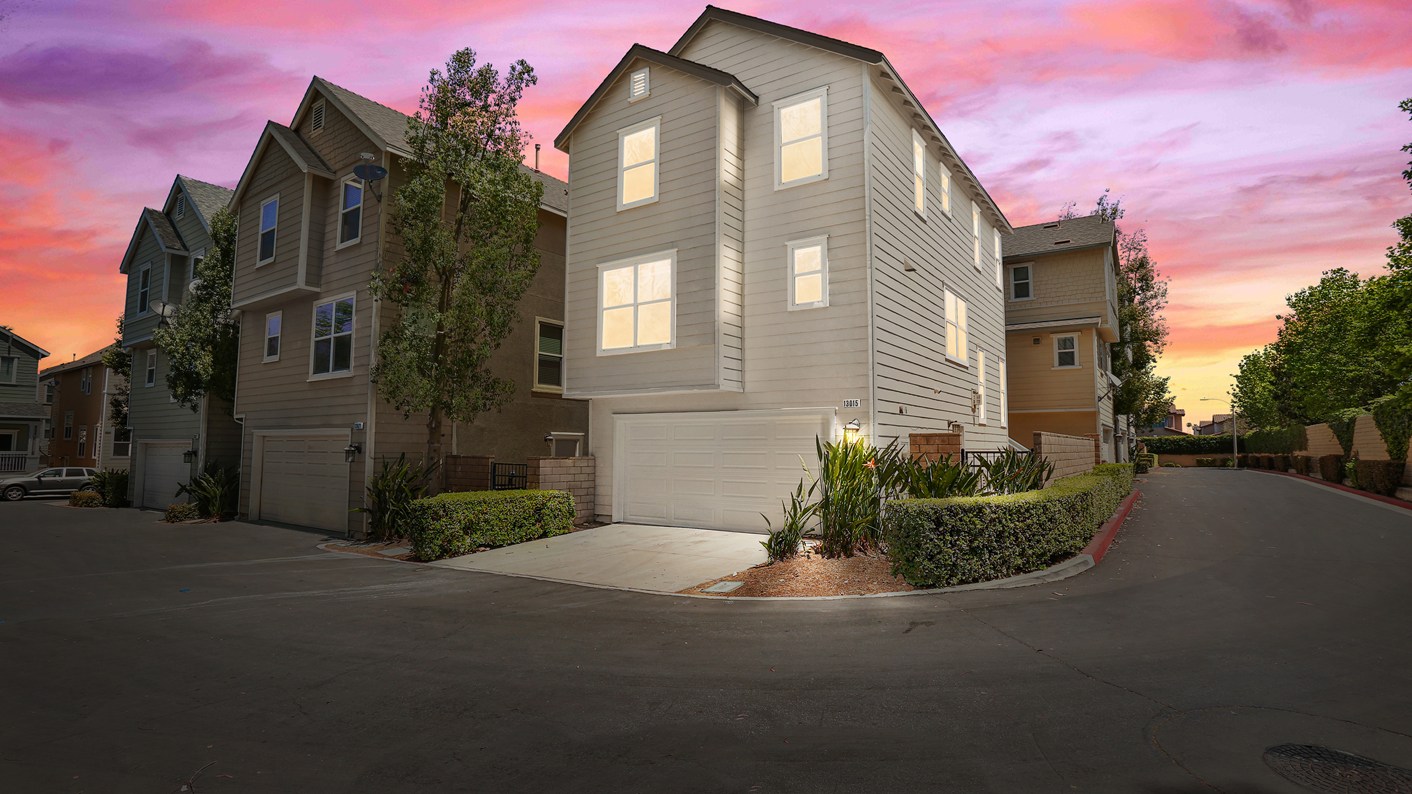 13015 New Haven Loop, Riverside, CA 92503