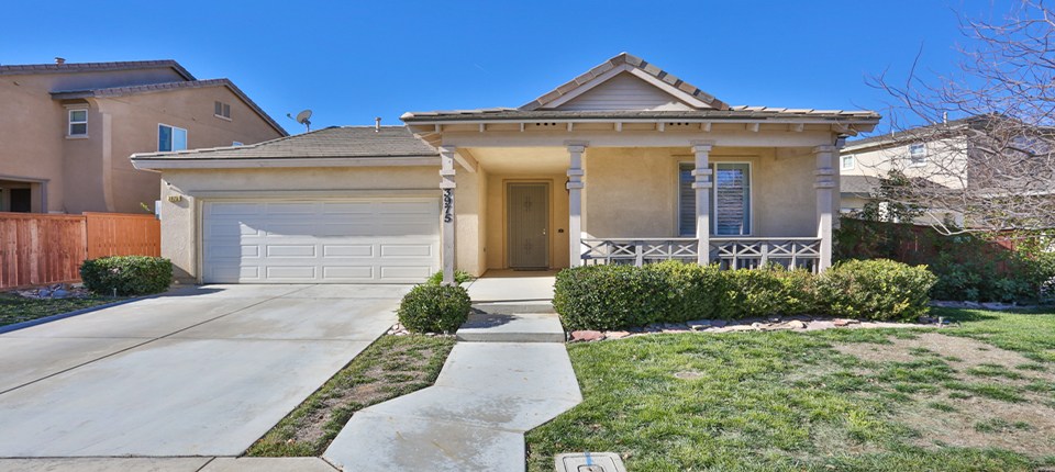 3975 Barbury Palms Way, Perris, CA 92571