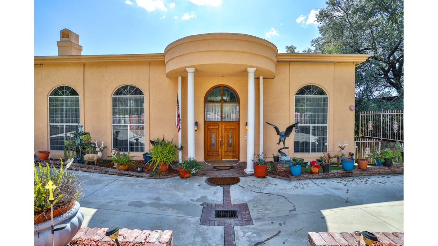 628 Wapello Street, Altadena, CA 91001