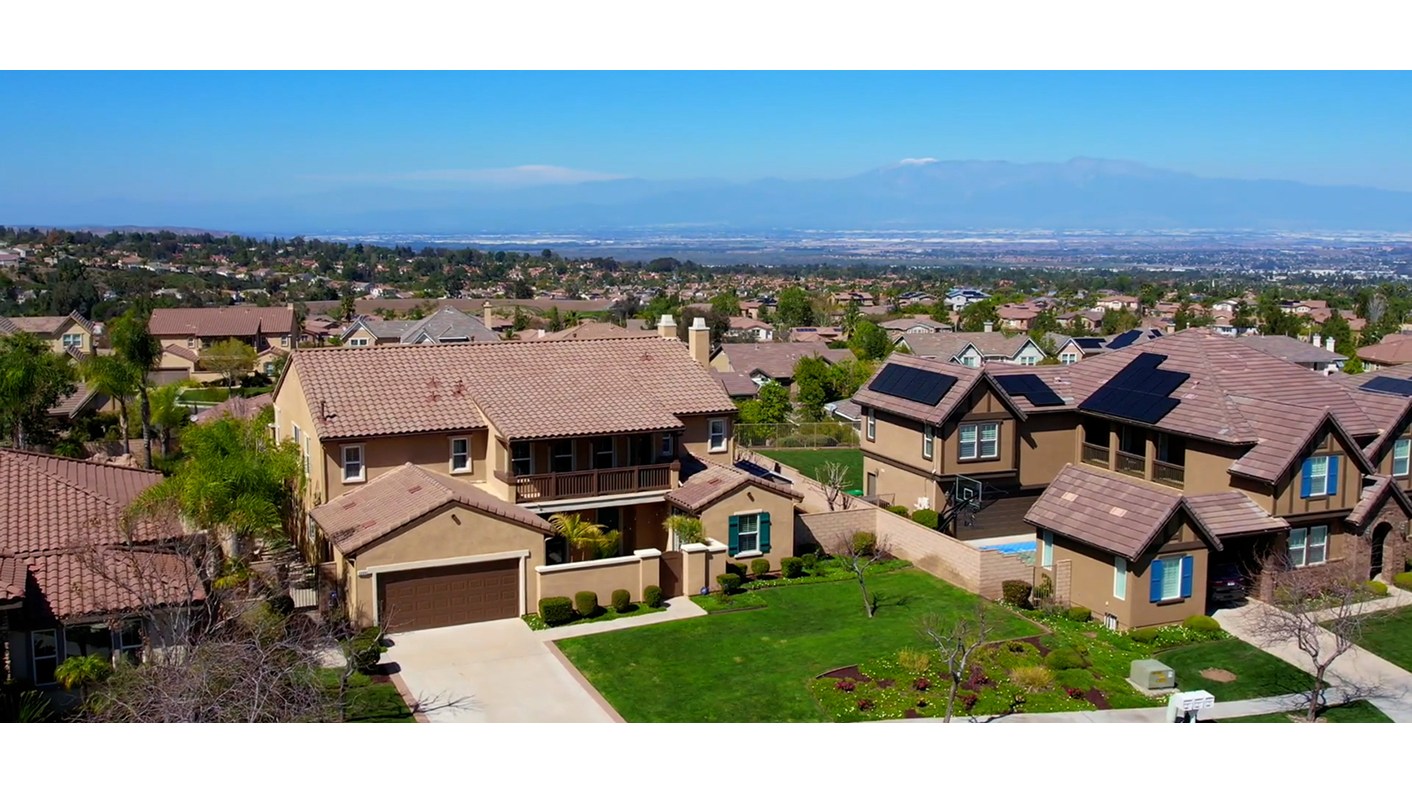 1255 Overland Ln., Corona, CA 92882