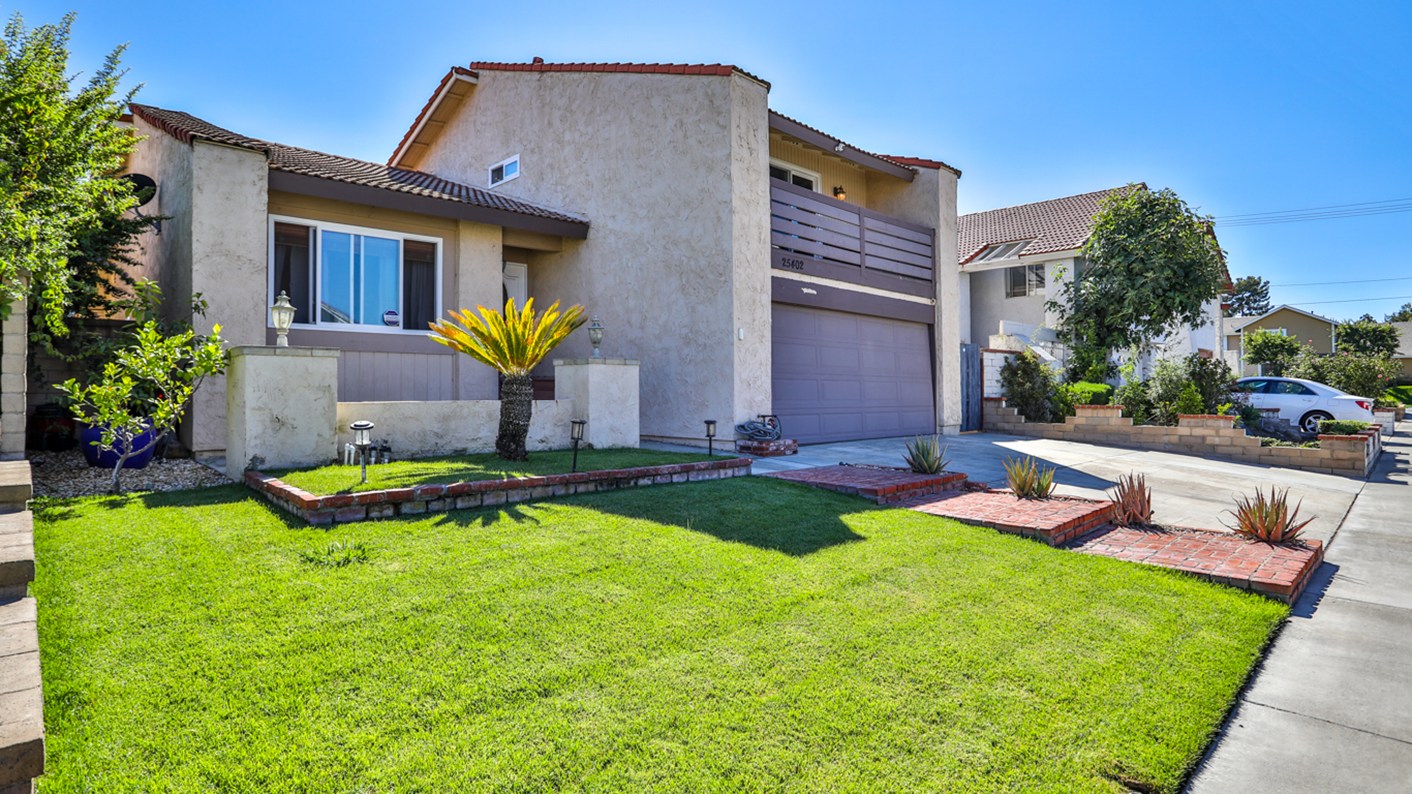 25402 Esrose Court, Lake Forest, CA 92630