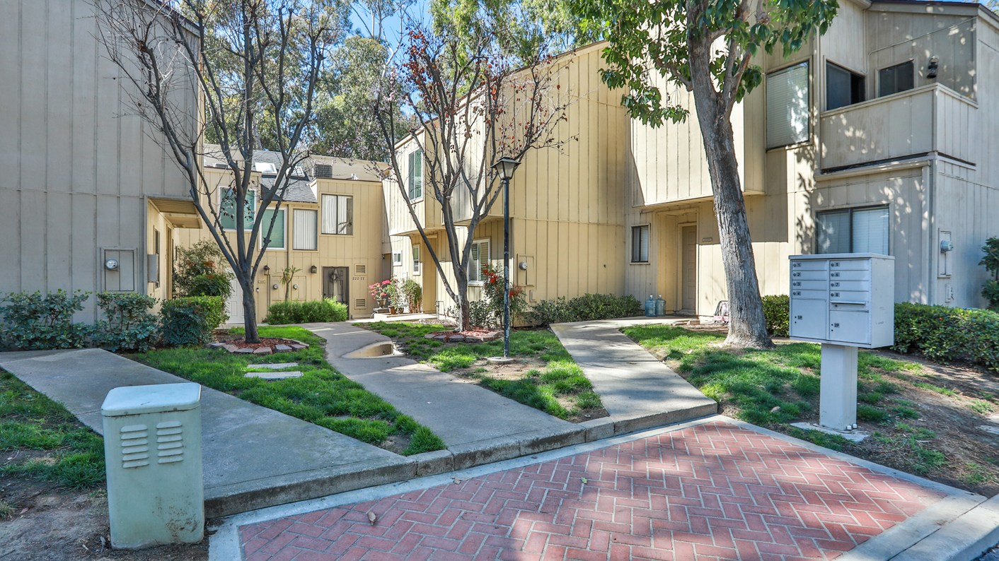 22273 Vista Verde Drive, Lake Forest, CA 92630