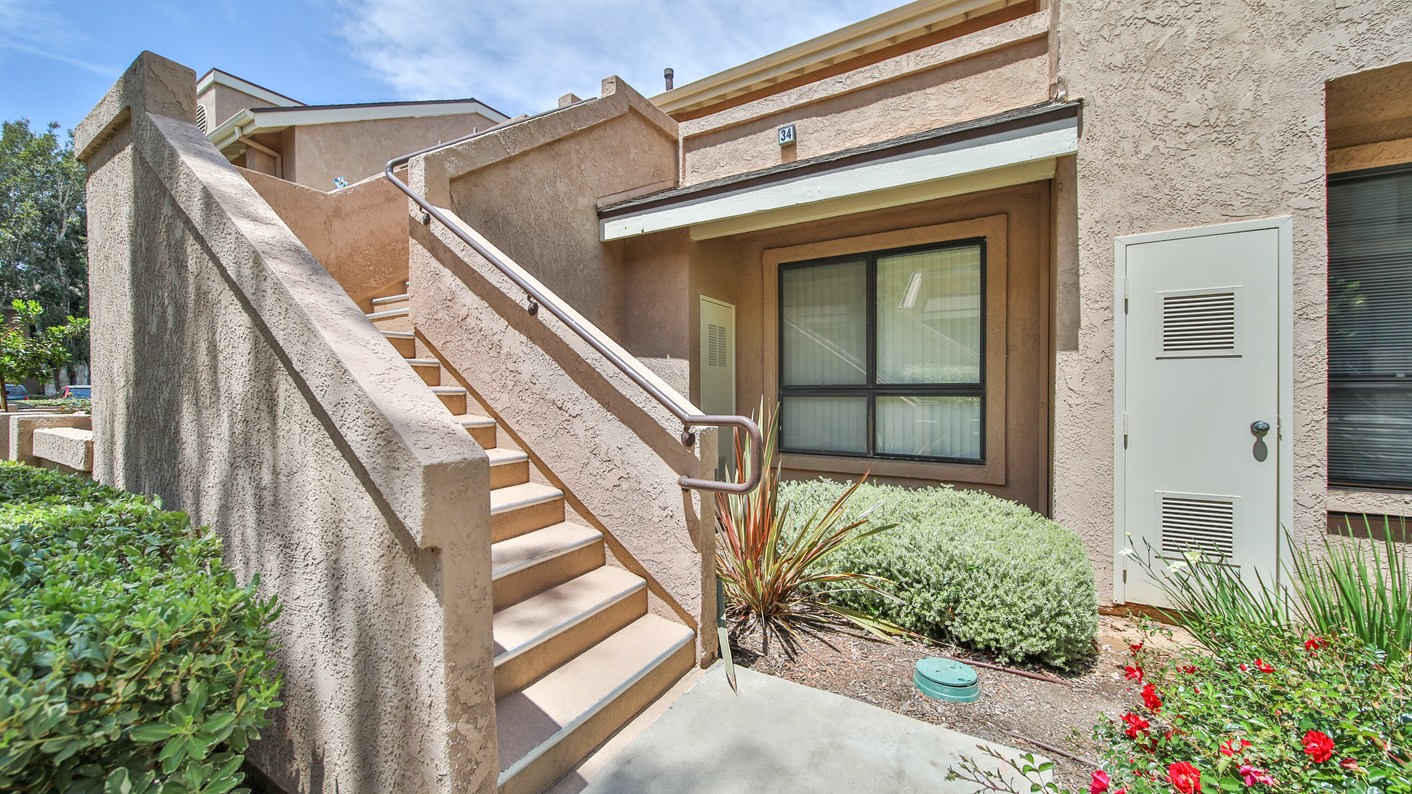 155 N Singingwood Street Unit 34,, Orange, CA 92869