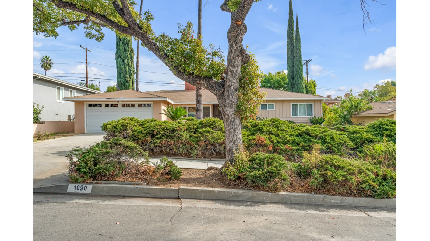 1090 Riviera Drive, Pasadena, CA 91107