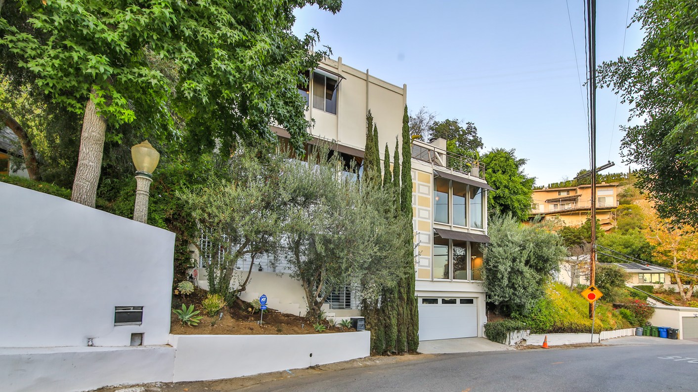 1714 Sunset Plaza Drive, West Hollywood, CA 90069