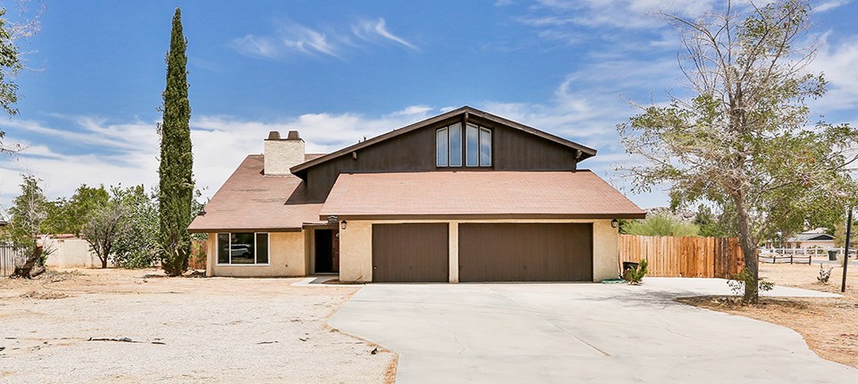 20380 Shoshonee Rd, Apple Valley, CA 92307