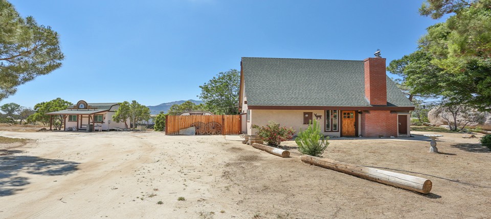 39250 Howard Rd, Anza, CA 92539