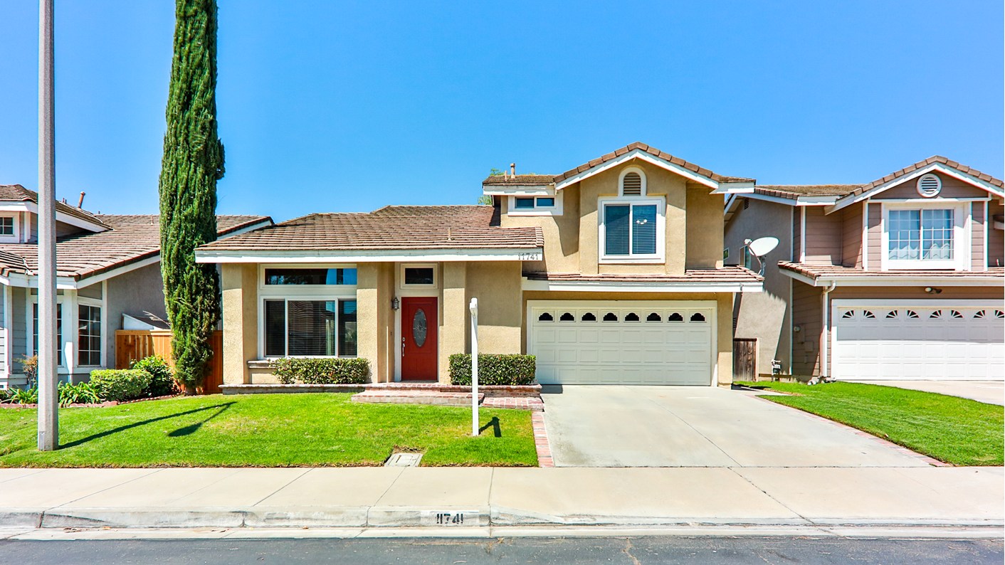 11741 Chadwick Road, Corona, CA 92880