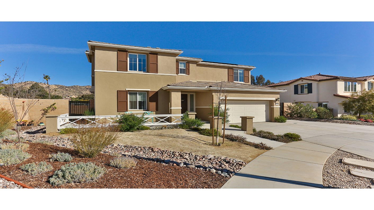 2060 Wagon Wheel, Escondido, CA 92026