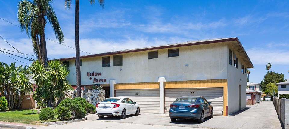 16025 Gault Street #21, Los Angeles, CA 91406