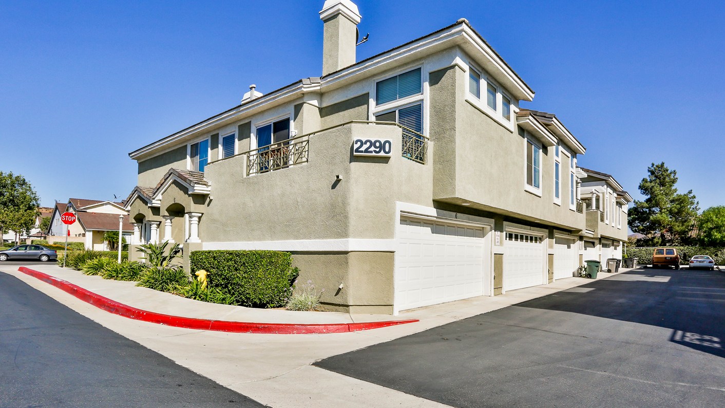 2290 Indigo Hills Dr Unit 6, Corona, CA 92879
