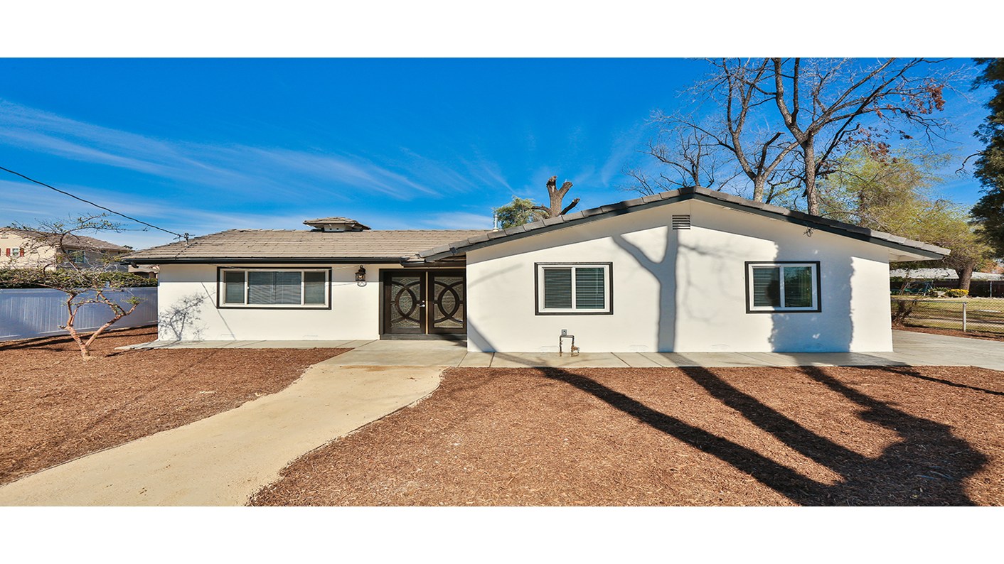 3945 Strong Street, Riverside, CA 92501
