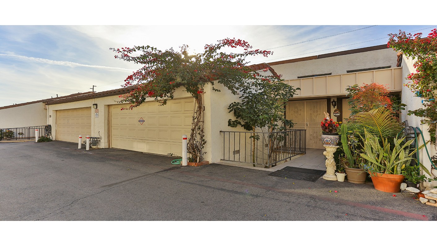 902 South Garfield Avenue, Monterey Park, CA 91754