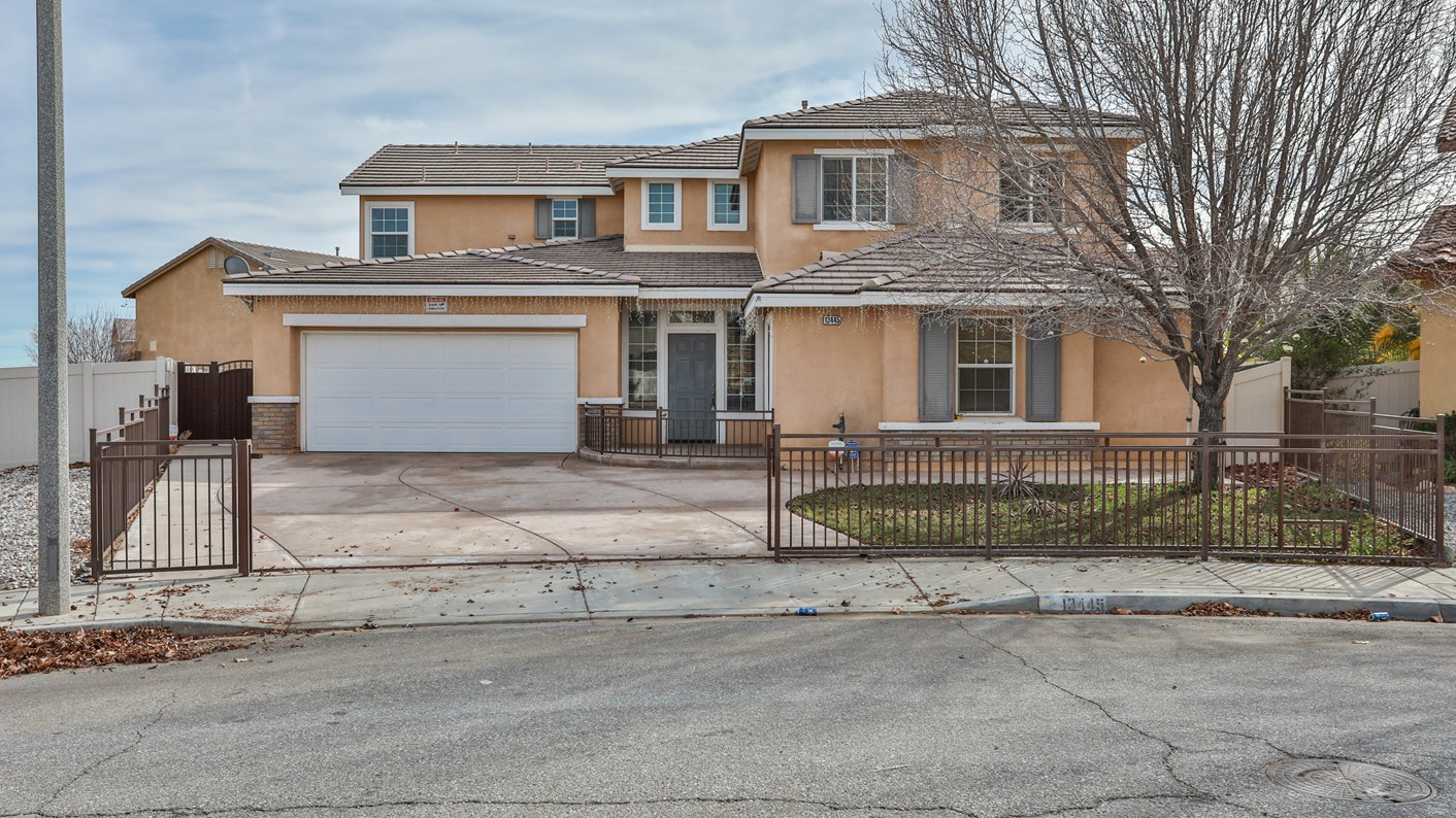 13445 Ganesta Court, Victorville, CA 92392