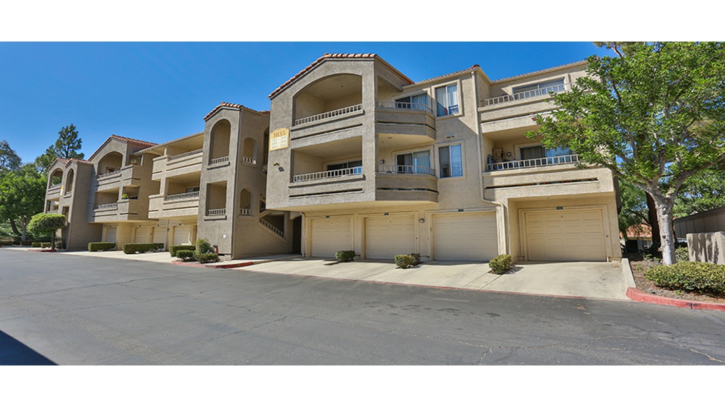 1035 La Terraza Circle 306, Corona, CA 92879