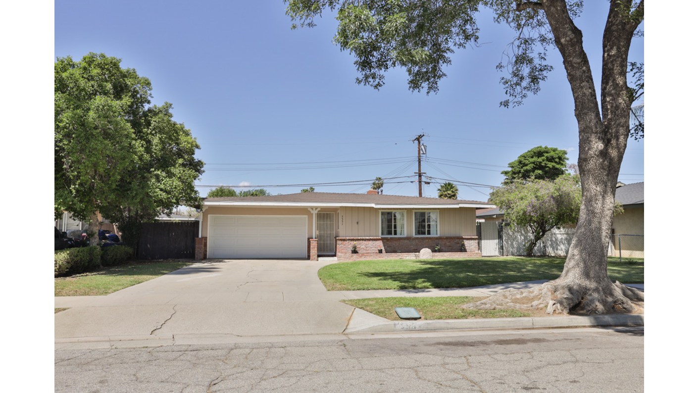 5351 Sunnyside Drive, Riverside, CA 92504