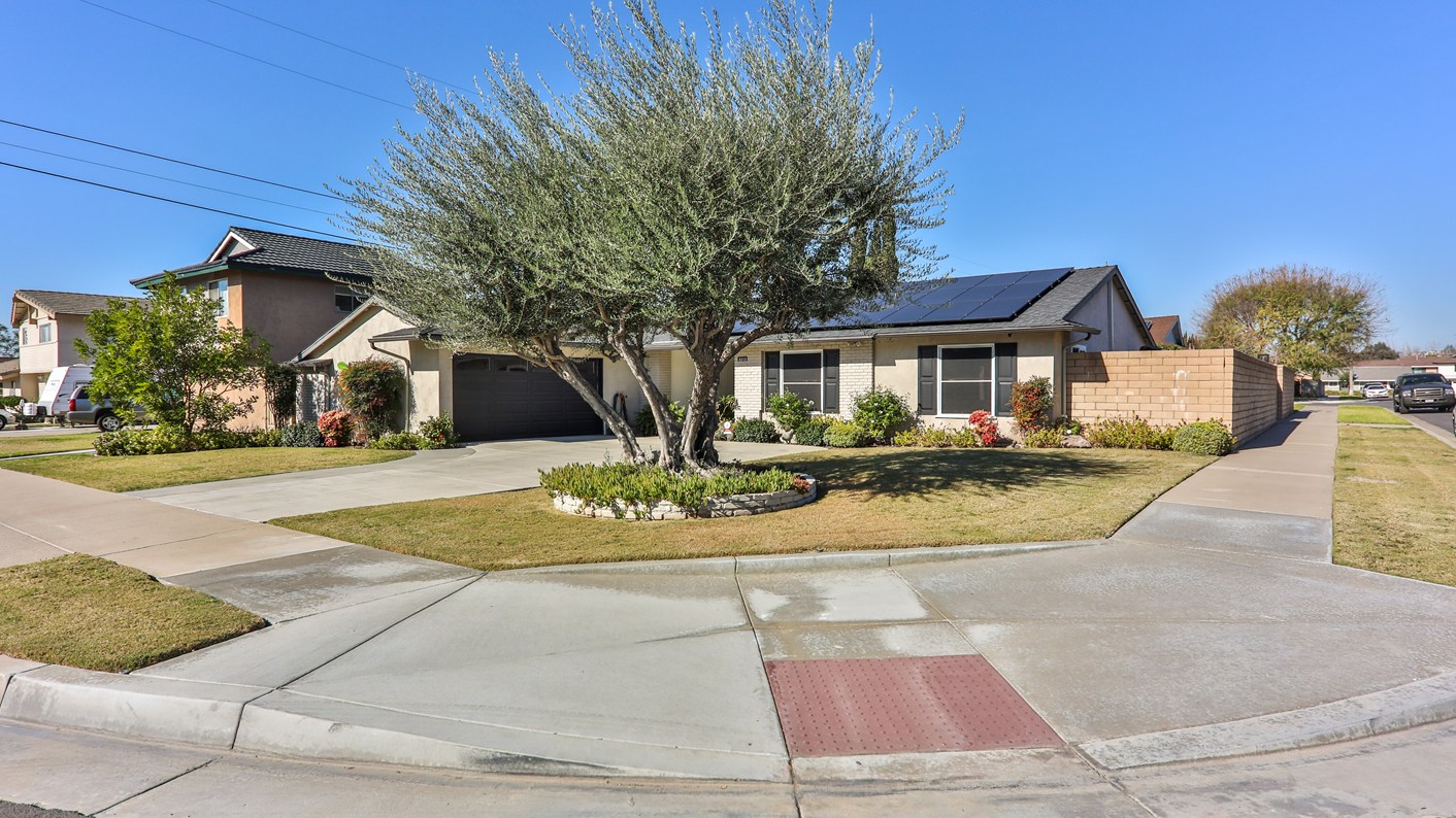 3213 East Locust Avenue, Orange, CA 92867