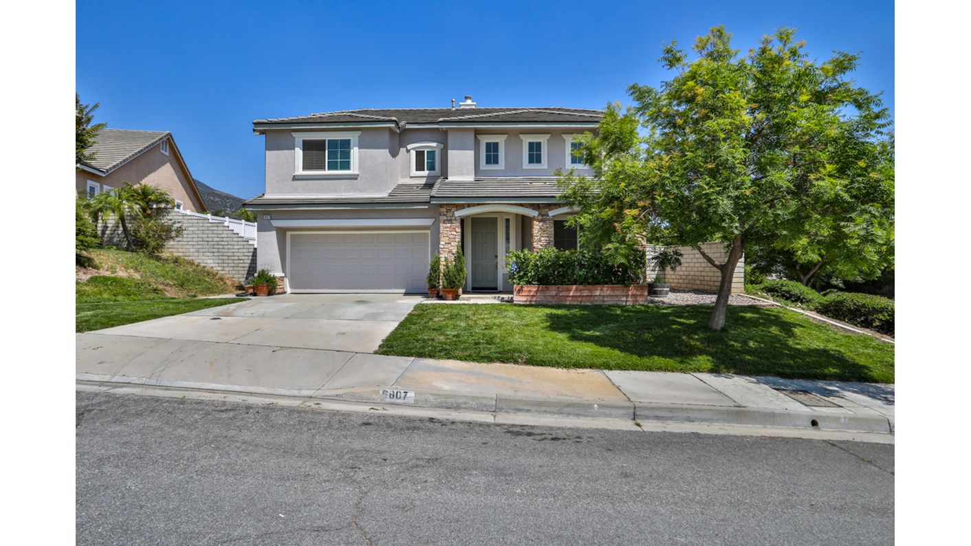 6807 North Huntington Drive, San Bernardino, CA 92407