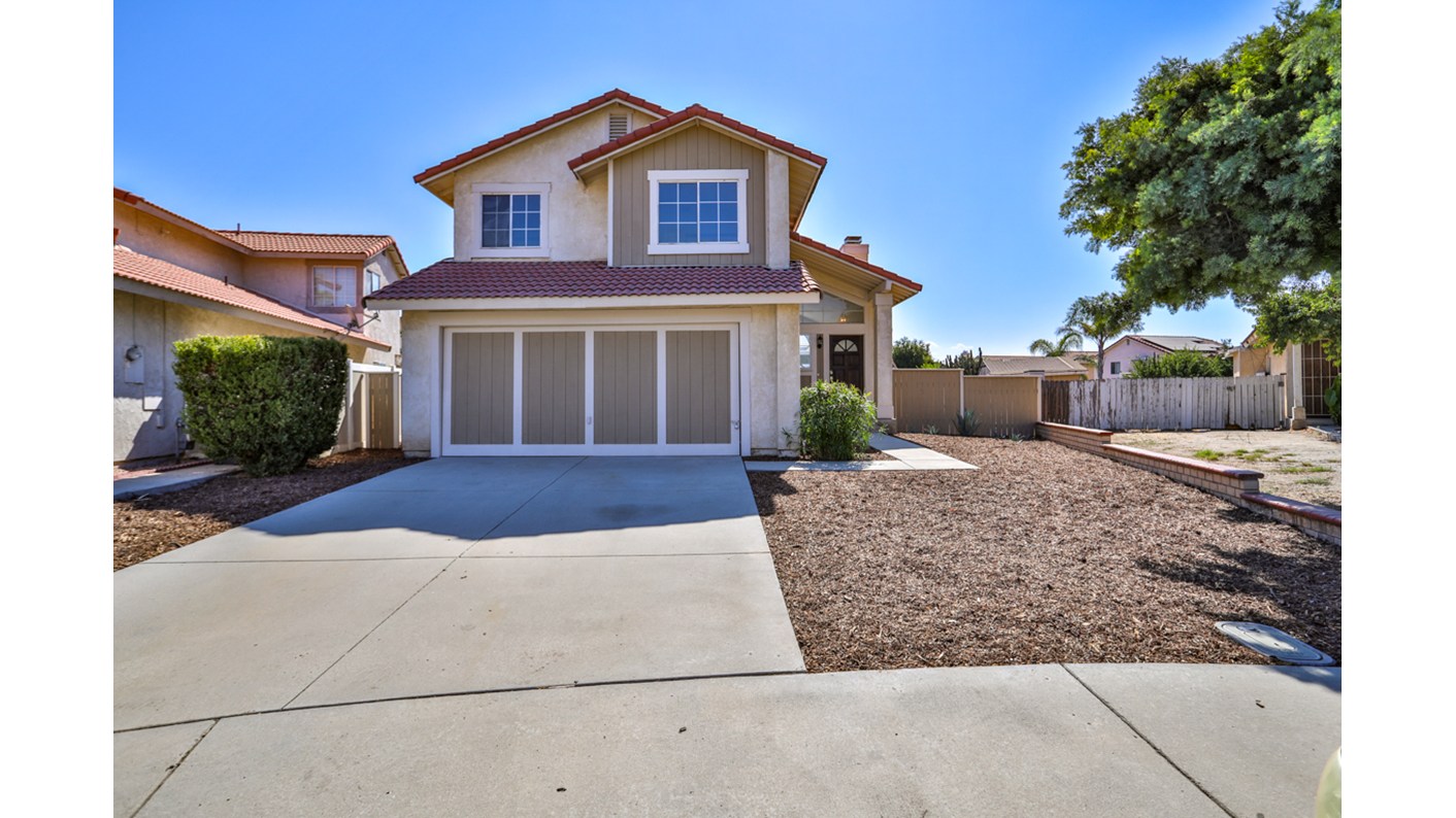 539 Nina Circle, Perris, CA 92571