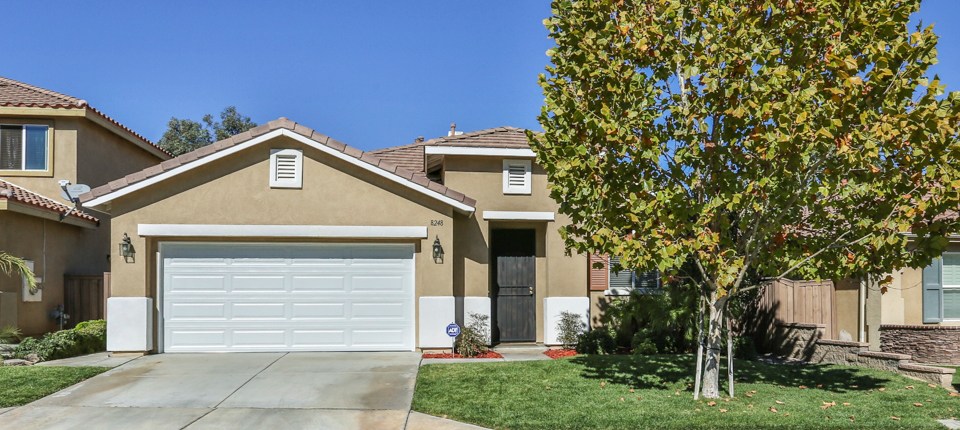 8248 Mira Loma Ave, Hemet, CA 92545