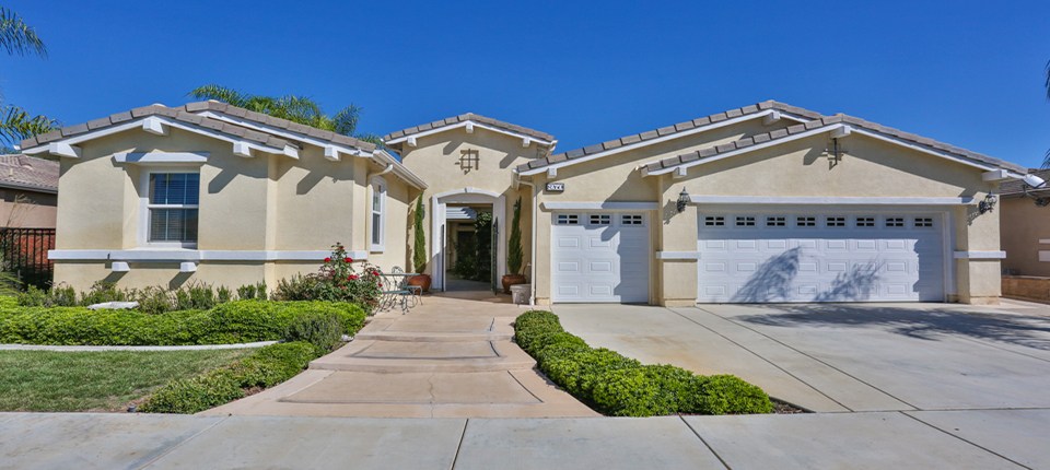 8260 Singh Ct, Hemet, CA 92545