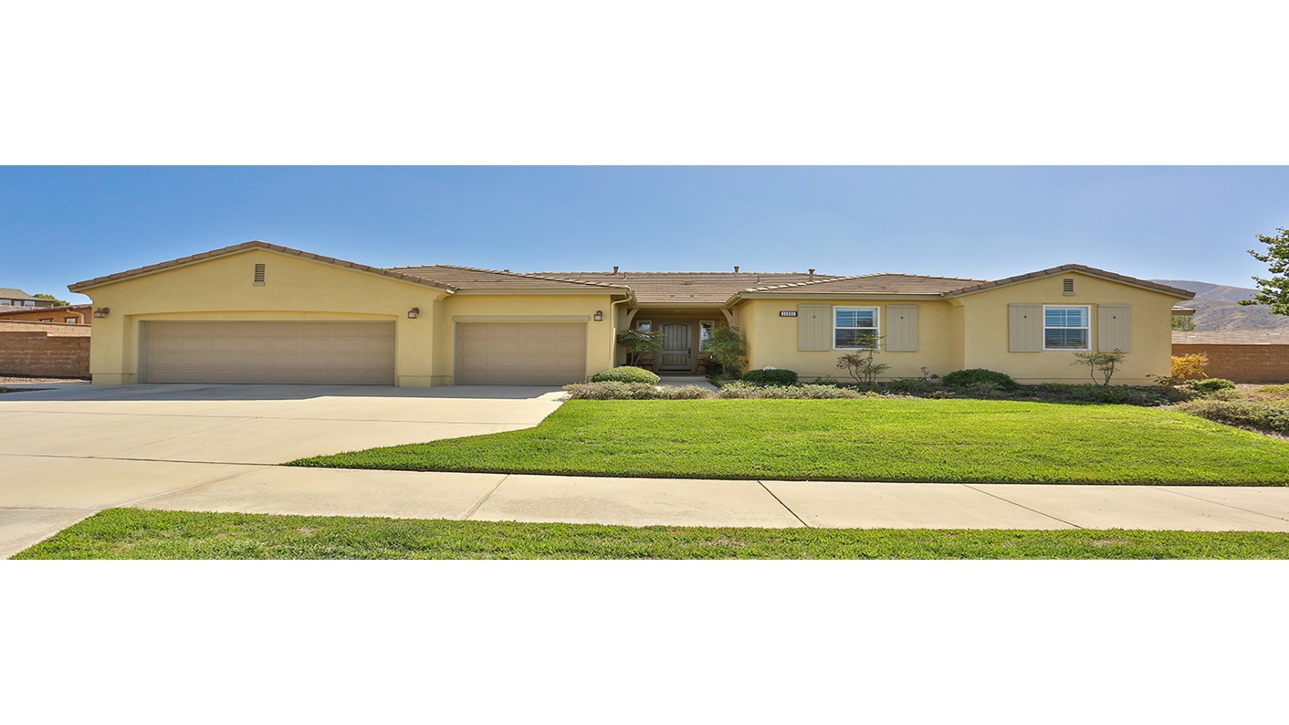 11301 Live Oak Way, Corona, CA 92883