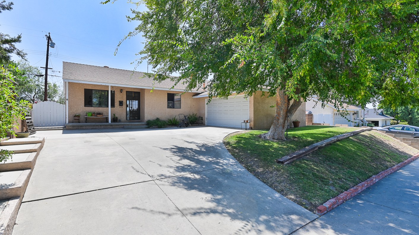 14822 Rayfield Drive, La Mirada, CA 90638