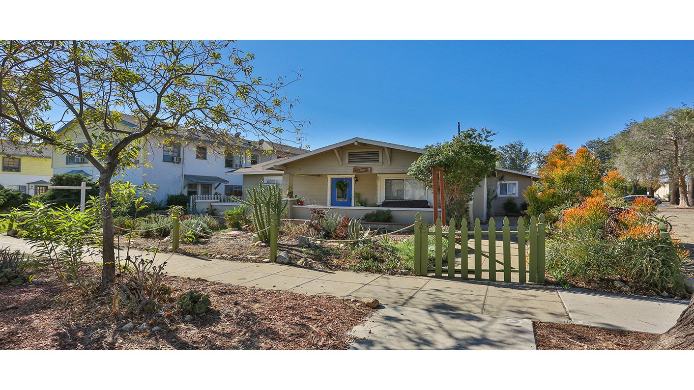 129 North Fern Avenue, Ontario, CA 91762