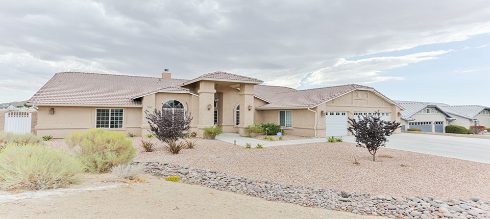 18554 Olalee Way, Apple Valley, CA 92307