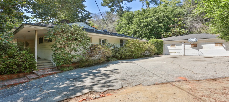 9465 Cherokee Lane, Beverly Hills, CA 90210