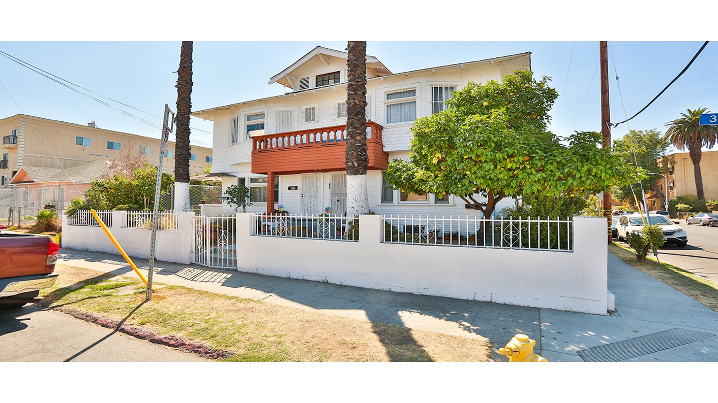 648 West 30Th Street, Los Angeles, CA 90007