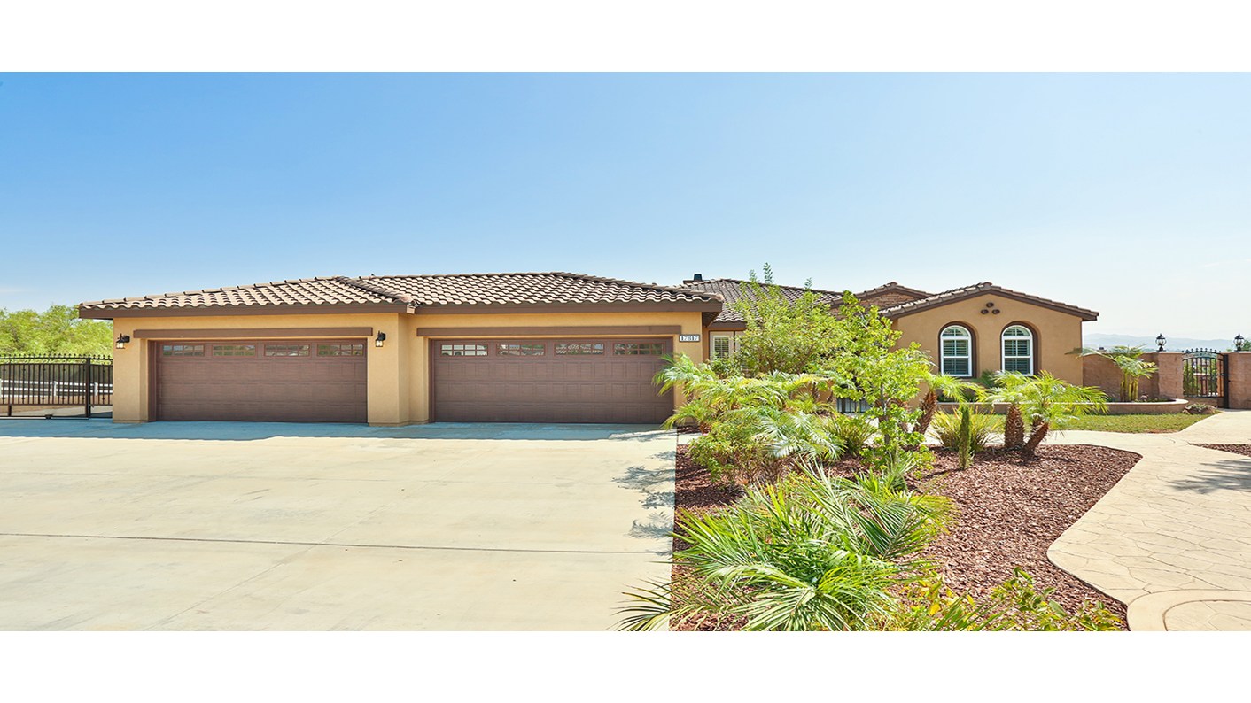17817 Wildwood Creek Road, Riverside, CA 92504
