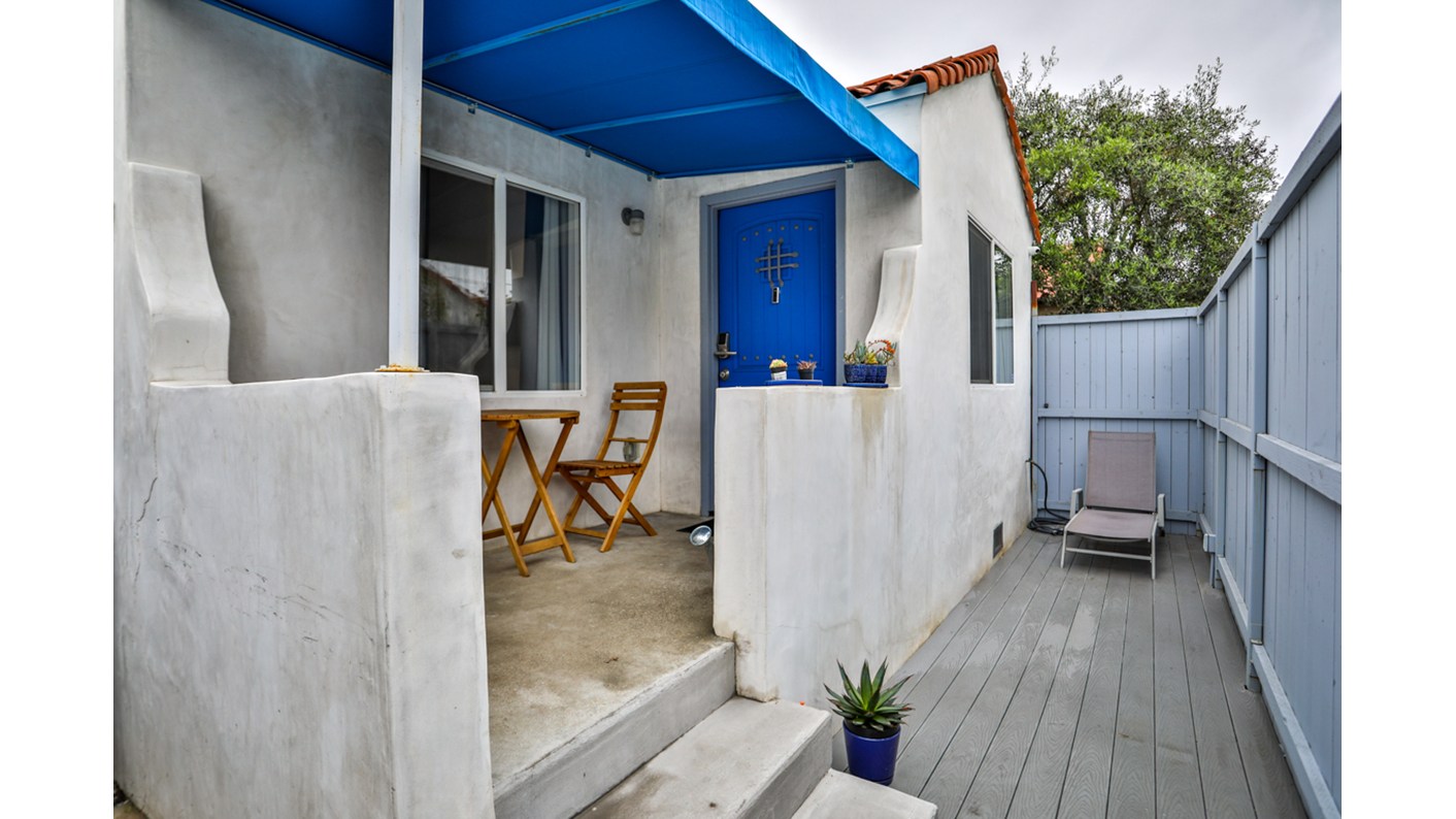 1238 1/8 North Cahuenga Boulevard, Los Angeles, CA 90038