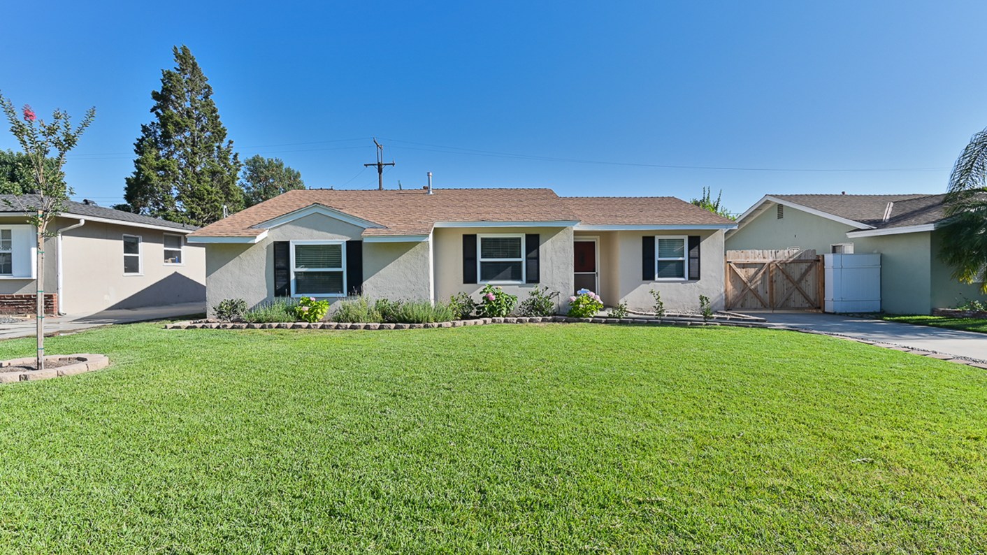 434 West Leeside Street, Glendora, CA 91741