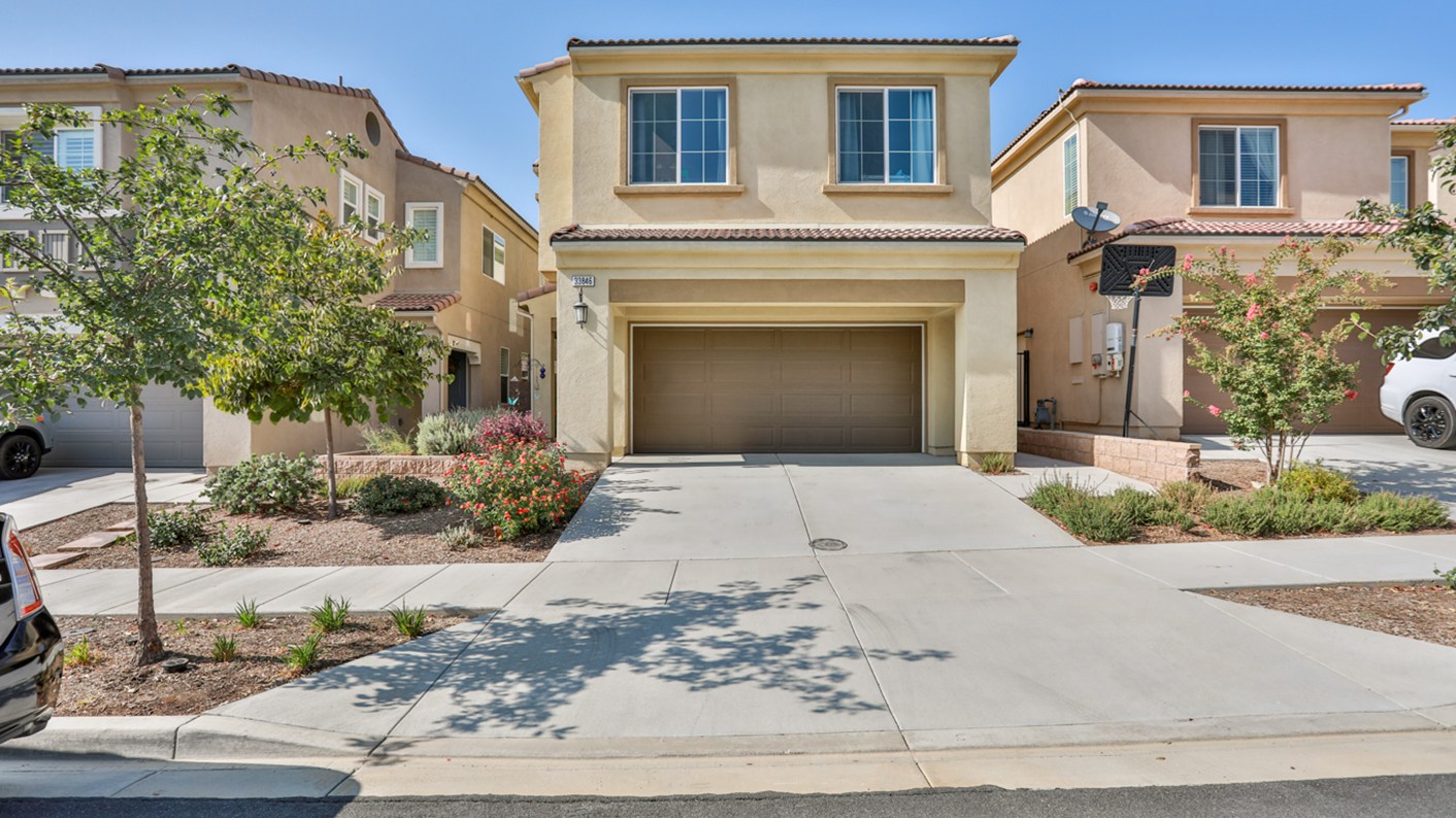 33846 King Drive, Yucaipa, CA 92399