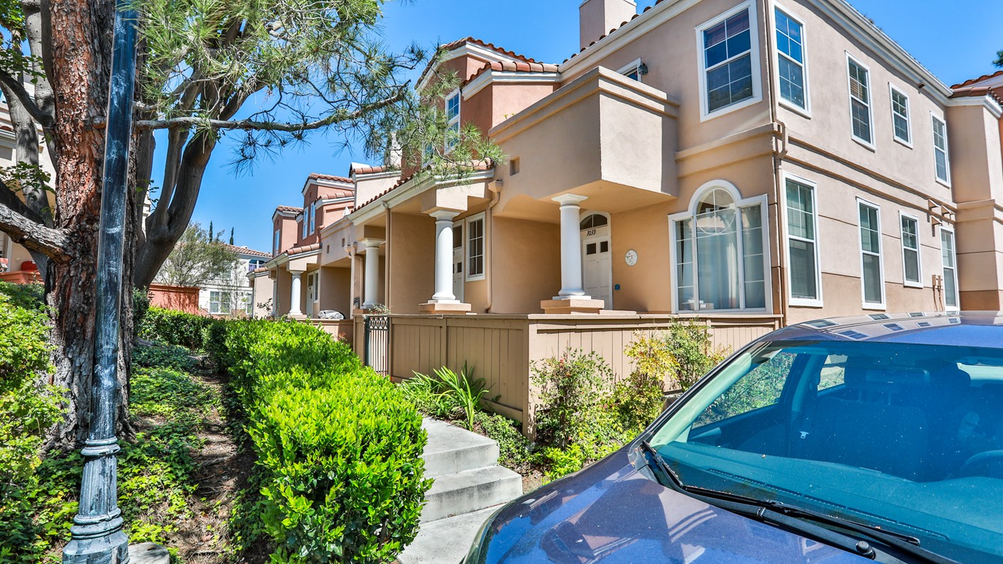 1023 S. Stresa Way, Anaheim Hills, CA 92808