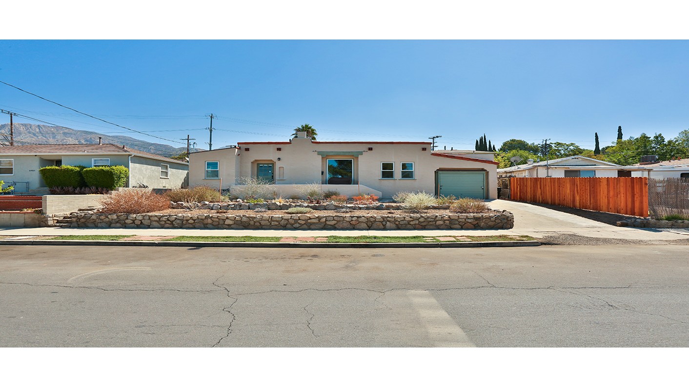 10450 Mountair Avenue, Tujunga, CA 91042