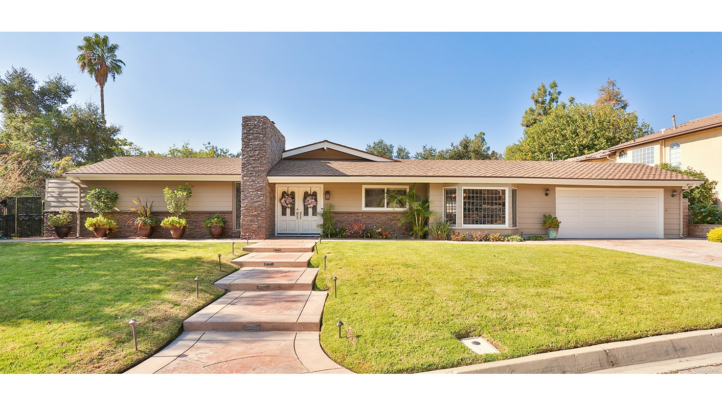 419 Oak Knoll Drive, Glendora, CA 91741